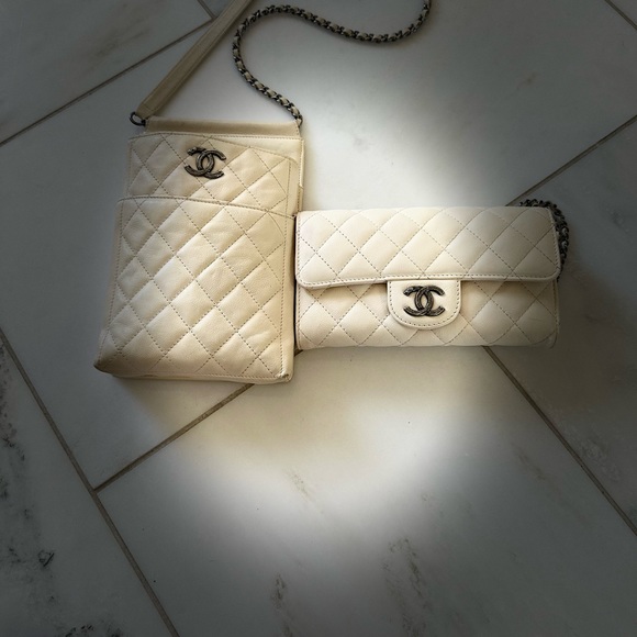 Chanel cross body bag with wallet - Picture 3 of 7